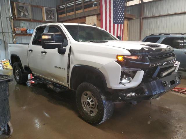 1GC2YLE72MF117073 - 2021 CHEVROLET SILVERADO K2500 HEAVY DUTY WHITE photo 4