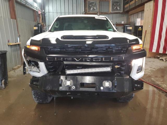 1GC2YLE72MF117073 - 2021 CHEVROLET SILVERADO K2500 HEAVY DUTY WHITE photo 5