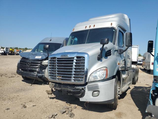 3AKJGHDV3HSJF4502 - 2017 FREIGHTLINER CASCADIA 1 GRAY photo 2