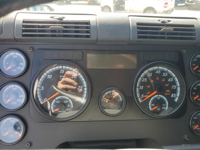 3AKJGHDV3HSJF4502 - 2017 FREIGHTLINER CASCADIA 1 GRAY photo 8