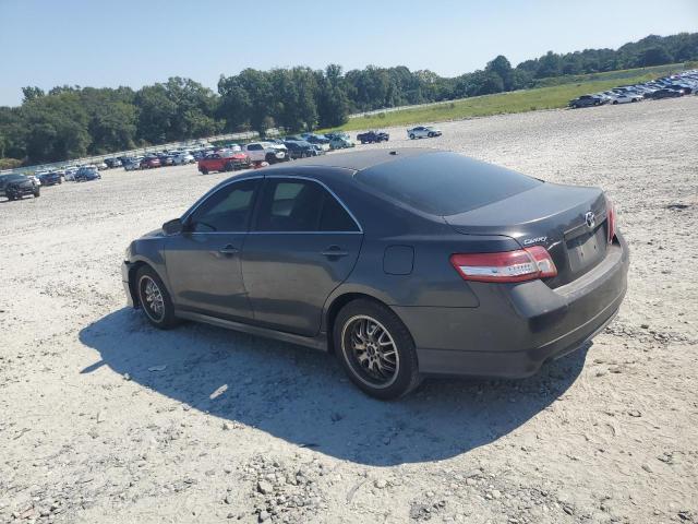 4T1BF3EK9BU160601 - 2011 TOYOTA CAMRY BASE GRAY photo 2