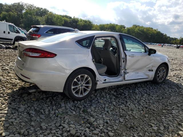 3FA6P0HD9KR285268 - 2019 FORD FUSION SE თეთრი ფოტო 3