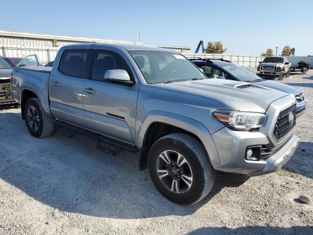 3TMAZ5CN7KM082565 - 2019 TOYOTA TACOMA DOUBLE CAB SILVER photo 4