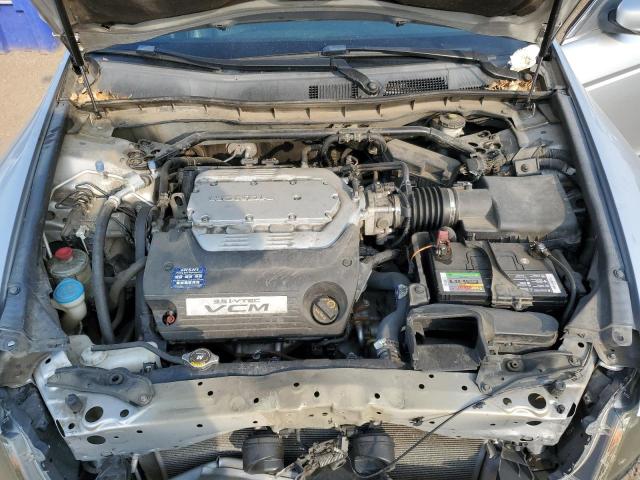 1HGCP3F80CA026251 - 2012 HONDA ACCORD EXL SILVER photo 11