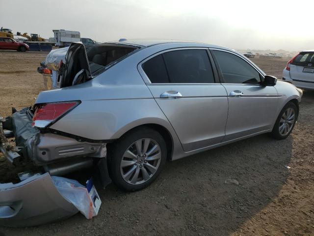 1HGCP3F80CA026251 - 2012 HONDA ACCORD EXL SILVER photo 3