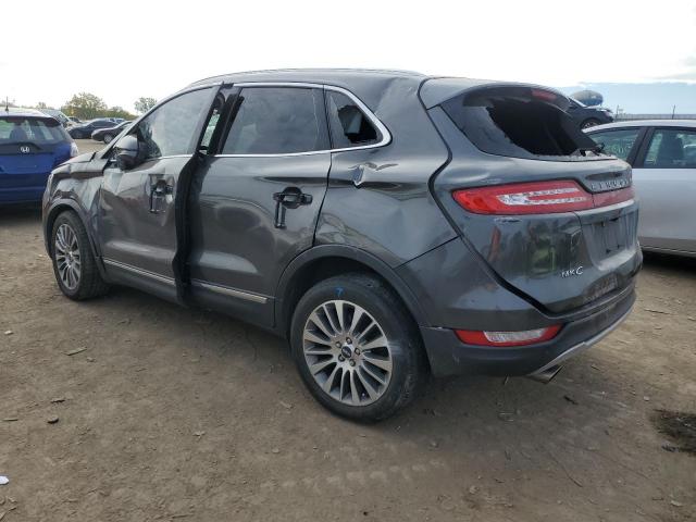 5LMCJ3D91HUL35933 - 2017 LINCOLN MKC RESERVE GRAY photo 2