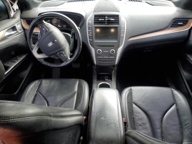 5LMCJ3D91HUL35933 - 2017 LINCOLN MKC RESERVE GRAY photo 8