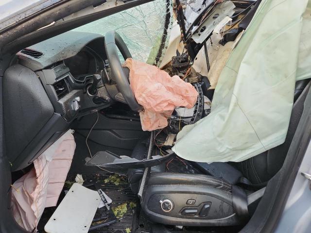 WAUC4CF5XKA080438 - 2019 AUDI S5 PRESTIGE SILVER photo 7