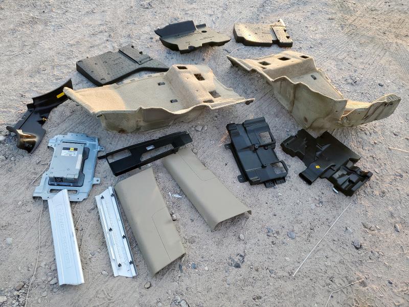 SALGS2FV1HA352848 - 2017 LAND ROVER RANGE ROVE HSE WHITE photo 13