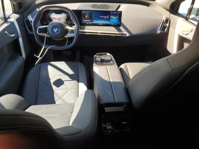 WB523CF00RCR85805 - 2024 BMW IX XDRIVE50 WHITE photo 8