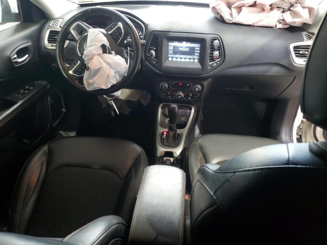 3C4NJDBB9KT597566 - 2019 JEEP COMPASS LATITUDE Weiß Foto 8