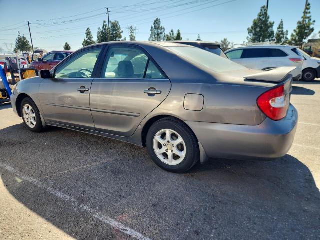4T1BE32K73U693572 - 2003 TOYOTA CAMRY LE SILVER photo 2