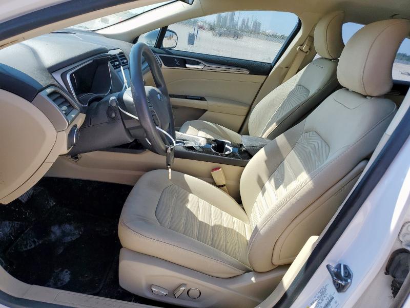 3FA6P0HD2GR354907 - 2016 FORD FUSION SE WHITE photo 7