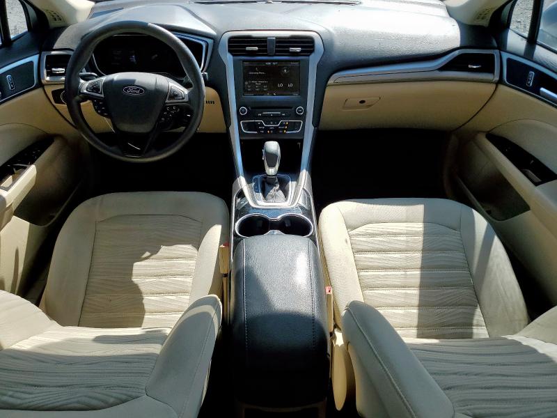 3FA6P0HD2GR354907 - 2016 FORD FUSION SE WHITE photo 8