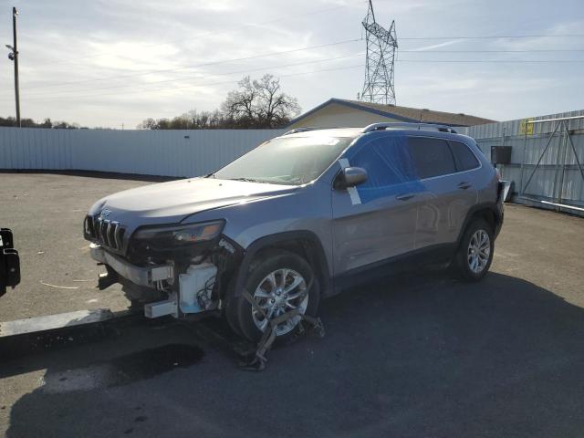 1C4PJLCB6KD438754 - 2019 JEEP CHEROKEE LATITUDE SILVER photo 2