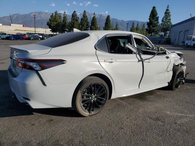 4T1K31AK4PU059220 - 2023 TOYOTA CAMRY XSE SILVER photo 3