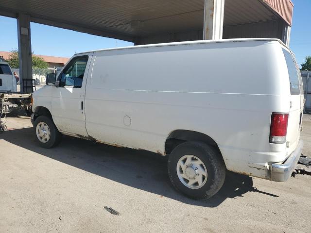 1FTNE24L74HA15142 - 2004 FORD ECONOLINE E250 VAN WHITE photo 2