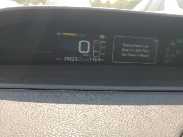 JTDKARFP8H3041890 - 2017 TOYOTA PRIUS PRIM 红色 照片 9