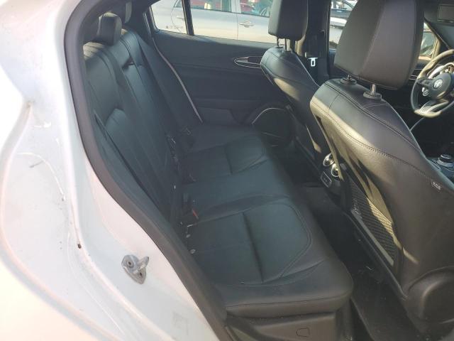 ZARFANAN1N7660129 - 2022 ALFA ROMEO GIULIA WHITE photo 10