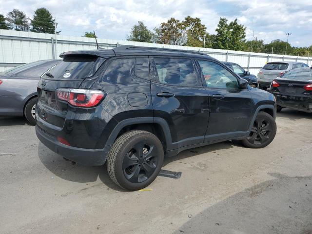 3C4NJDBB8KT839182 - 2019 JEEP COMPASS LATITUDE BLACK photo 3