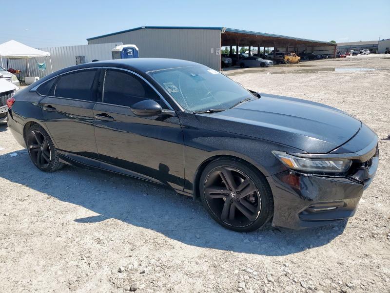 1HGCV1F32JA068898 - 2018 HONDA ACCORD SPORT Қара фото 4
