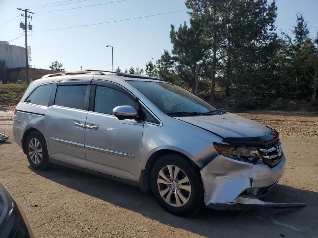 5FNRL5H63FB079355 - 2015 HONDA ODYSSEY EXL SILVER photo 4