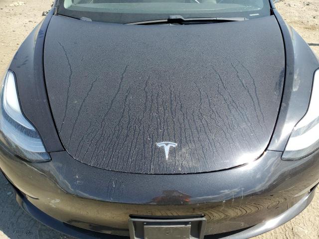 5YJ3E1EB0JF070521 - 2018 TESL MODEL 3 Siyah fotoğraf 11