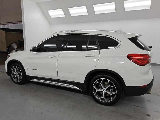 WBXHT3C31J5F89149 - 2018 BMW X1 XDRIVE28I WHITE photo 2