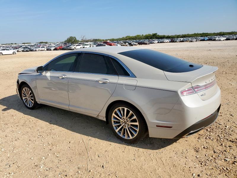 3LN6L5A90LR622917 - 2020 LINCOLN MKZ WHITE photo 2