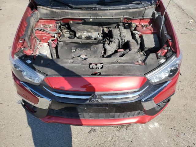 JA4AP3AU5JU002575 - 2018 MITSUBISHI OUTLANDER ES Красный фото 12