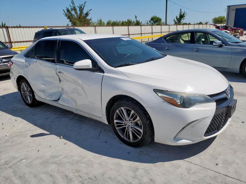 4T1BF1FK4GU168387 - 2016 TOYOTA CAMRY LE 白色 照片 4