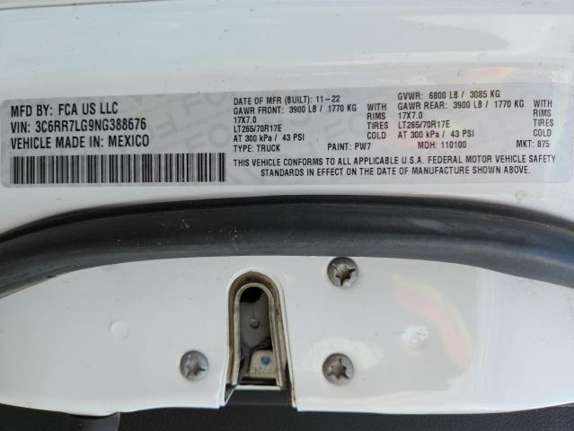 3C6RR7LG9NG388676 - 2022 RAM 1500 CLASS SLT Սպիտակ լուսանկար 13