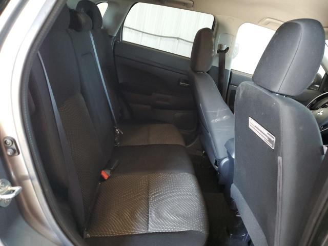 JA4AR3AW7GZ023533 - 2016 MITSUBISHI OUTLANDER ES GRAY photo 10