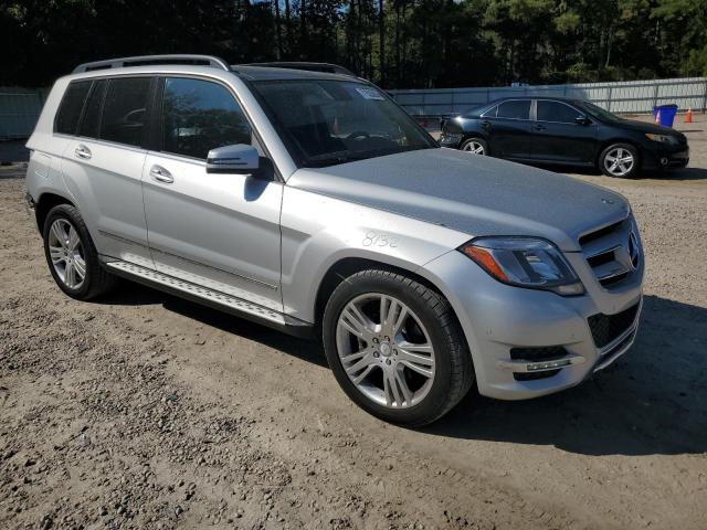 WDCGG8JB3DG064677 - 2013 MERCEDES-BENZ GLK 350 4MATIC SILVER photo 4