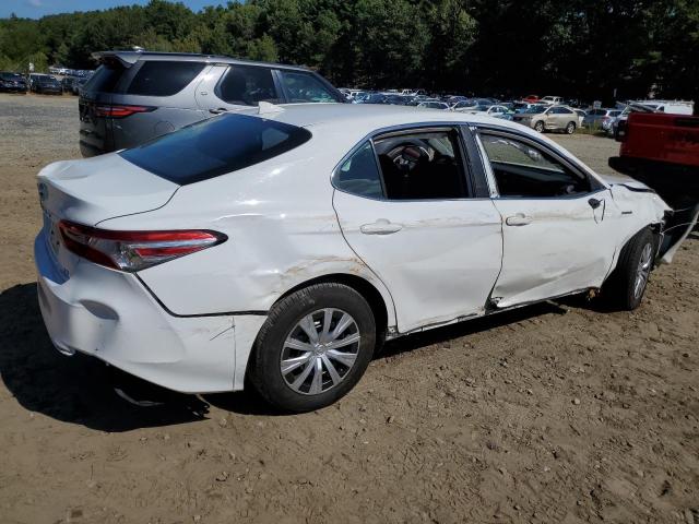 4T1C31AK9LU524587 - 2020 TOYOTA CAMRY LE WHITE photo 3