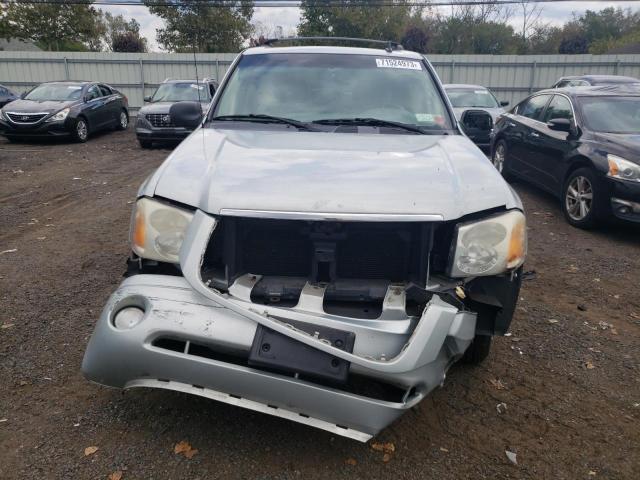 1GKDT13S582179491 - 2008 GMC ENVOY SILVER photo 5