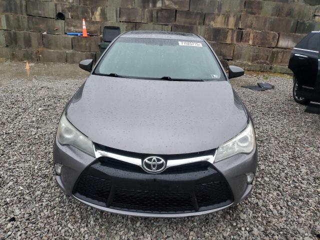 4T1BF1FK2GU249789 - 2016 TOYOTA CAMRY LE GRAY photo 5