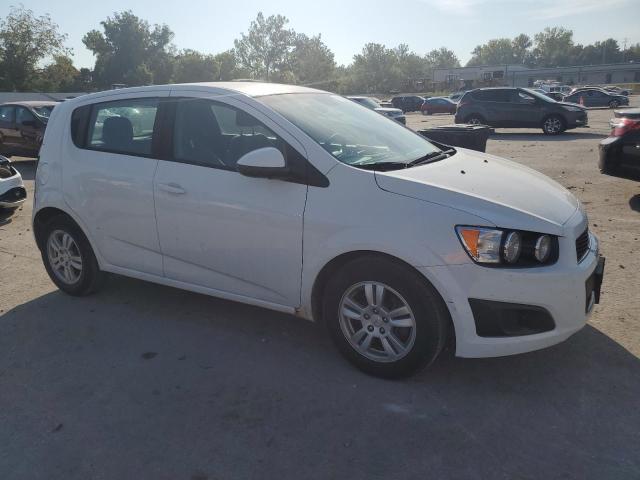 1G1JA6SH0C4146010 - 2012 CHEVROLET SONIC LS WHITE photo 4