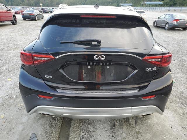 SJKCH5CR5HA039103 - 2017 INFINITI QX30 BASE أسود صورة 6