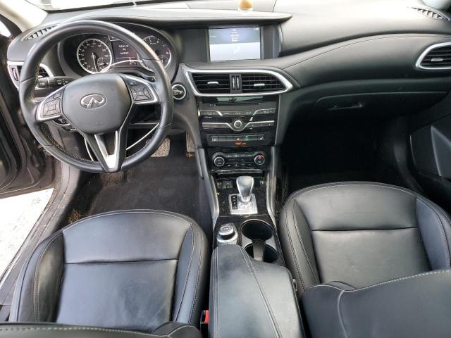 SJKCH5CR5HA039103 - 2017 INFINITI QX30 BASE أسود صورة 8