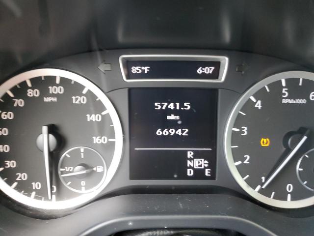 SJKCH5CR5HA039103 - 2017 INFINITI QX30 BASE أسود صورة 9