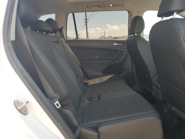 3VV3B7AX5KM070171 - 2019 VOLKSWAGEN TIGUAN SE WHITE photo 11