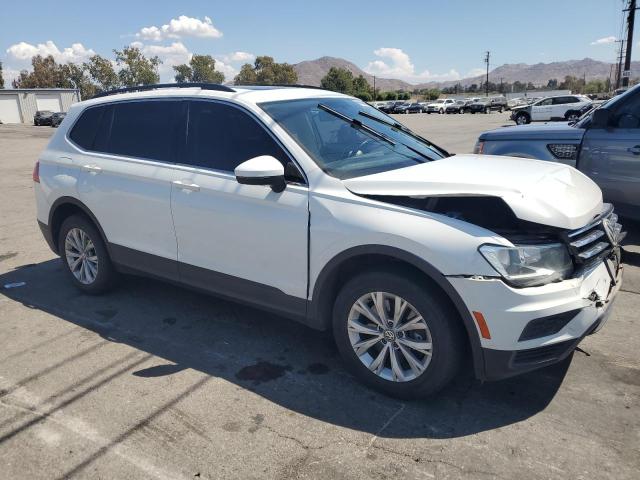 3VV3B7AX5KM070171 - 2019 VOLKSWAGEN TIGUAN SE WHITE photo 4