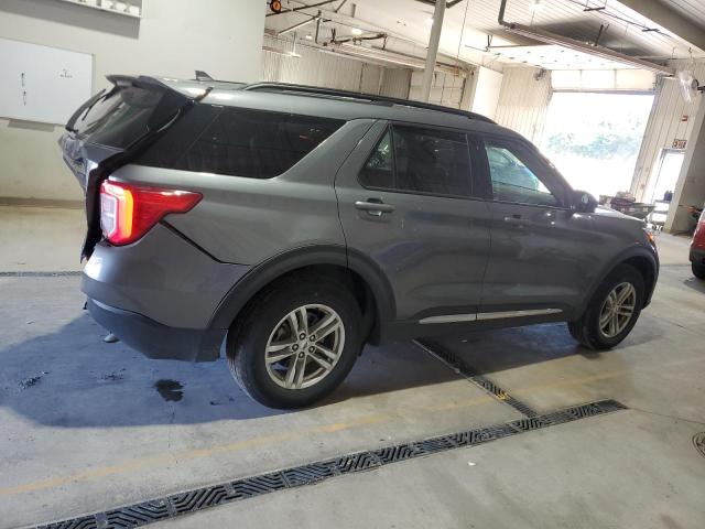 1FMSK8DH0NGB55501 - 2022 FORD EXPLORER XLT 灰色 照片 3