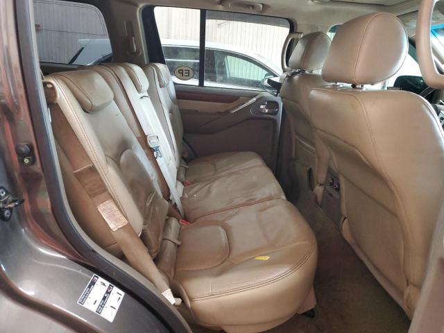 5N1BR18B18C630352 - 2008 NISSAN PATHFINDER LE BROWN photo 10