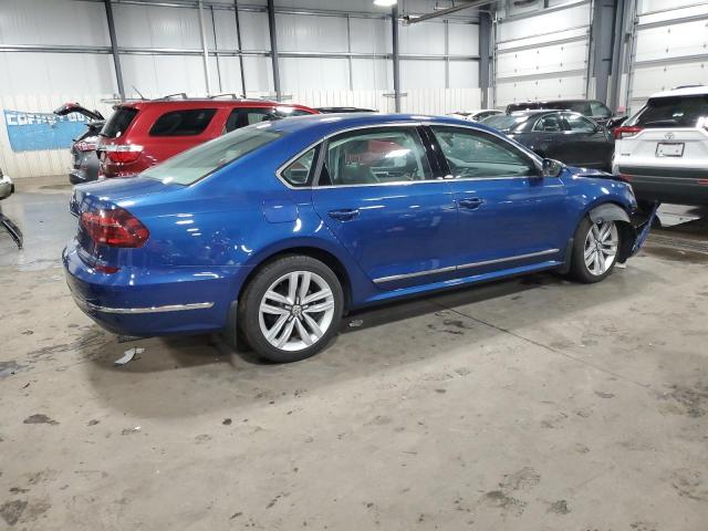 1VWGT7A34HC000971 - 2017 VOLKSWAGEN PASSAT SE BLUE photo 3