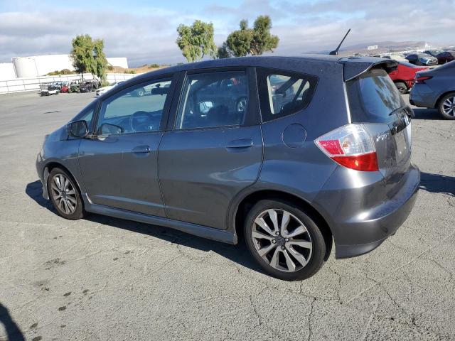 JHMGE8H51DC077204 - 2013 HONDA FIT SPORT GRAY photo 2