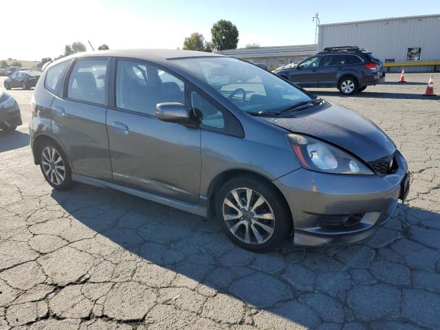JHMGE8H51DC077204 - 2013 HONDA FIT SPORT GRAY photo 4
