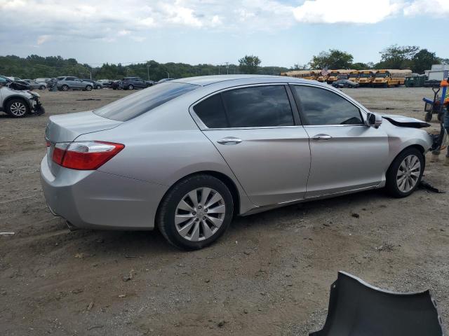 1HGCR2F78FA051446 - 2015 HONDA ACCORD EX SILVER photo 3
