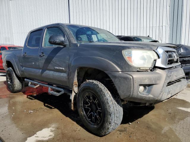 3TMMU4FN8DM056948 - 2013 TOYOTA TACOMA DOUBLE CAB LONG BED GRAY photo 4